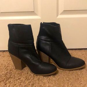 Black Heeled Boots